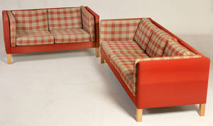 Dansk møbelarkitekt. 3 pers. sofa og 2 pers. sofa