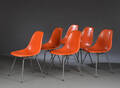 Ray og Charles Eames. Seks skalstole, model DSX. Orange glasfiber 6 