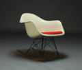 Charles Eames. Gyngestol, model Rocker