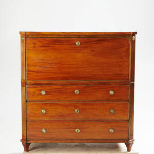 Sengustaviansk chiffonjé 