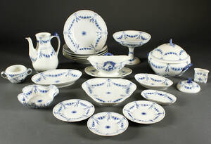 Bing Grøndahl. Empire porcelæn m.m. 19