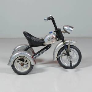 TREHJULING, Moongose