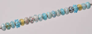20 Charlotte Borgen beads i turkise nuancer 20