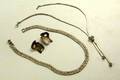 Halsband