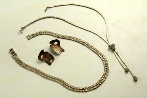 Halsband