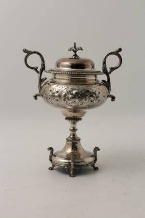 Sockerskål, på fot