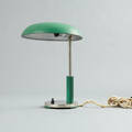 Bordslampa i funkisstil