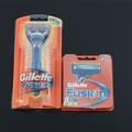 GILLETTE FUSION, rakhyvel samt 8 st blad