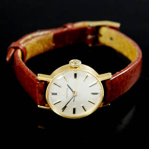 Damarmbandsur Certina