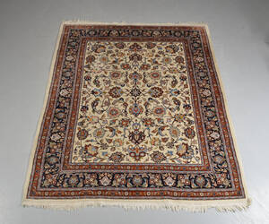 Persisk Mashad tæppe, 233 x 195 cm.