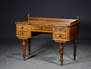 Skrivbord af H. C. Andersen-typen, ca. 1880
