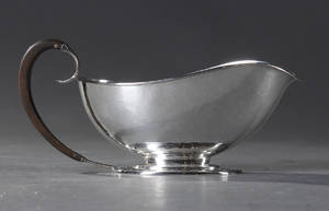 Sølvsaucekande - Hugo Grün. Vægt ca. 230 gram.