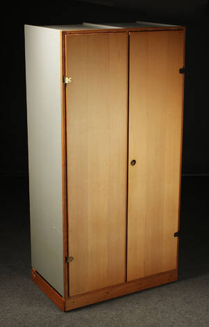 Børge Mogensen  Grethe Meyer. Boligens Byggeskabe, klædeskab Denne vare er sat til omsalg under nyt varenummer 4145981