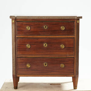 Byrå sengustaviansk stil