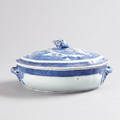 Terrin med lock i porslin Kina