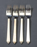 Georg Jensen. Pyramide Frokostgafler. 4