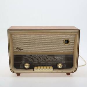 RADIO, Luxor 1960tal. Teak.