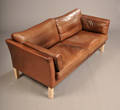 Dansk møbelproducent. To-pers. sofa