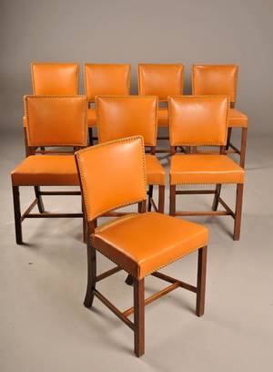 Fritz Hansen. Otte spisestole 8