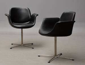 Johannes Foersom  Peter Hiort-Lorenzen. Par Flamingo armstole, model EJ 205 2 