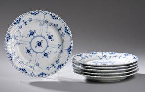 Kgl. Porcelæn. Musselmalet helblonde. Seks tallerkner