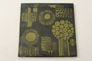 Väggrelief, Keramik