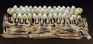 BESTICK NYSILVER MODELL SVENSK SPETSIG I PARTI