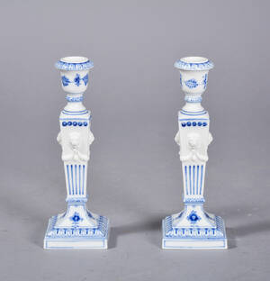 Royal Copenhagen  Kgl. P. Musselmalet Riflet. Par lysestager, nr. 15 1. sort. 2