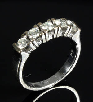 Vintage alliancering. Ca. 0.85 ct