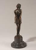 Bronzefigur af kvinde