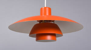 Pendel, Louis Poulsen, PH4 af Poul Henningsen 