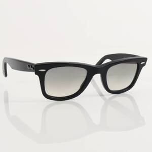 RAY-BAN, Wayfarer
