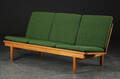 Børge Mogensen. Tre-pers. sofa af egetræ, model 2218 