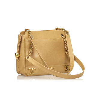 Chanel, skuldertaske af kaviar læder