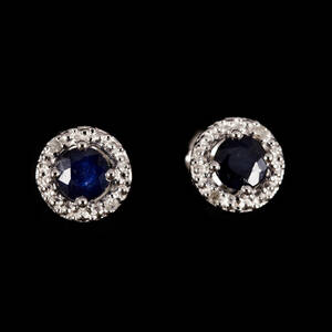 Örhängen 1 par 14 k vitguld safirer diamanter