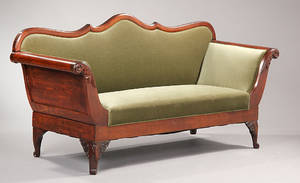 Nyrococo sofa af mahogni. 1800 tallets anden halvdel.