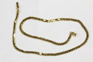 Halsband