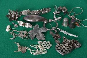 Smycken Bl.a Silver