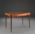 Skrivebord af teak