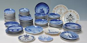 Kgl. P., BG. Samling Jule- og Morsdags platter mmca. 90