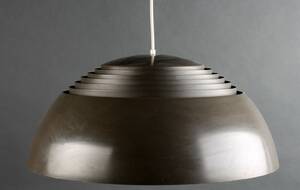 Arne Jacobsen. Pendel model AJ1 