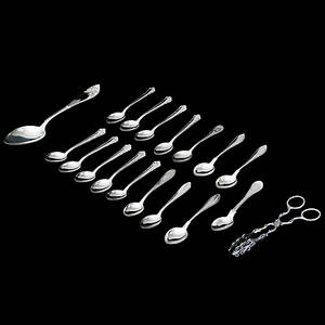 SAMLING BESTICK, silver, total vikt tillsammans ca 320 gram.