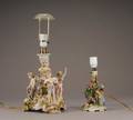 To lamper af porcelæn modelleret med figurer 2