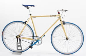 Von Braun. Fixiebike. Beigecremelakeret