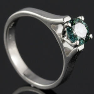 Solitaire ring ca. 1.04 ct.