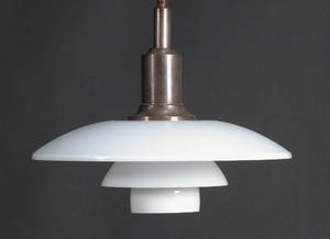 Poul Henningsen 1894-1967. TrePH jubilæums pendel 32