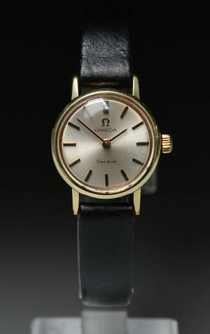 Vintage Omega Genève damearmbåndsur af forgyldt stål, årgang 1969