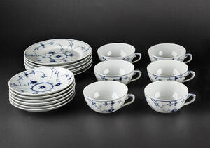 Bing  Grøndahl, musselmalet. Te service 18