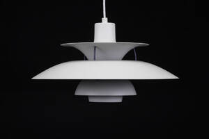 Poul Henningsen. PH5 pendel 