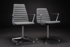 Paul Leroy for Paustian. Par armstole, model Spinal 44 2 